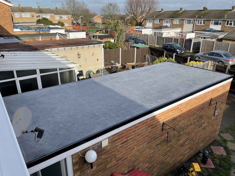 rubber flat roofs westcliffe-on-sea